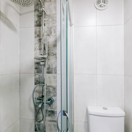 K Bed & Breakfast 3*