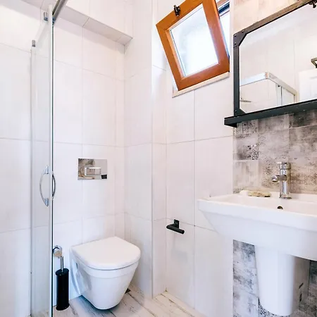 K Bed & Breakfast 3*