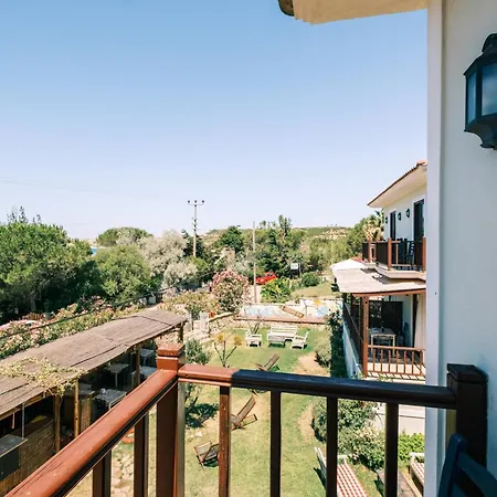 K Bed & Breakfast 3*