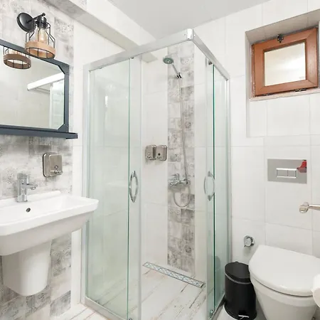 K Bed & Breakfast 3*